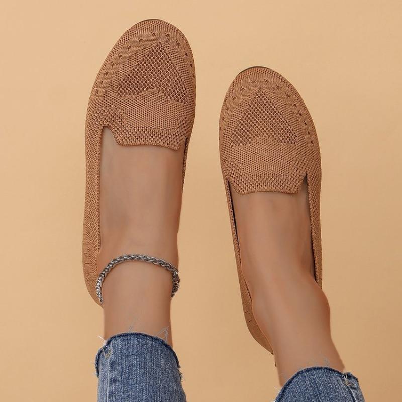 Large size cloth shoes women's summer new breathable fly-woven mesh mesh shoes soft sole flat bottom non-slip beef tendon sole