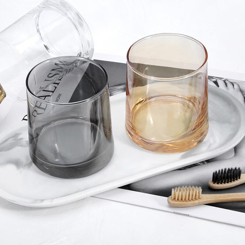 Elegant Chinese Style Glass Tumbler