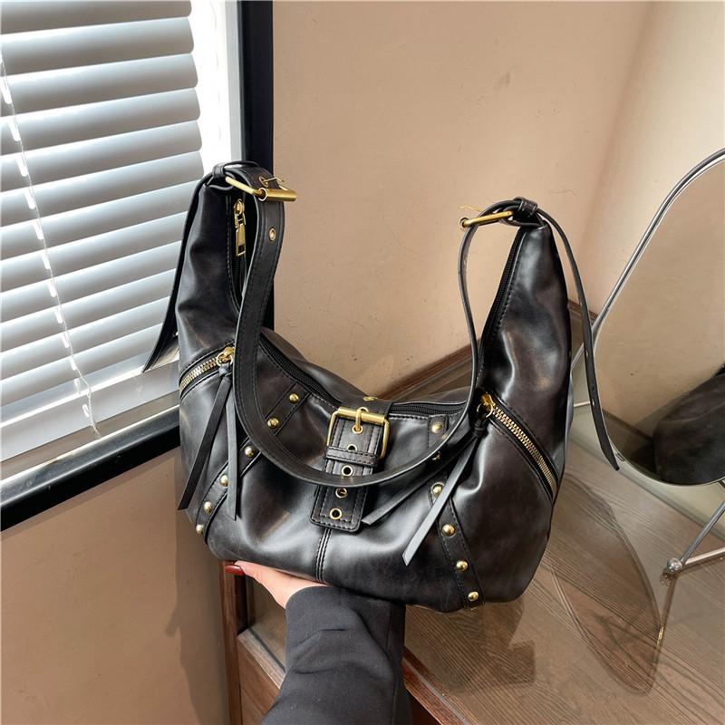 Retro Bag Women's Large-capacity New Autumn and Winter Niche Retro Shoulder Messenger Bag Commuter Dumpling Bag