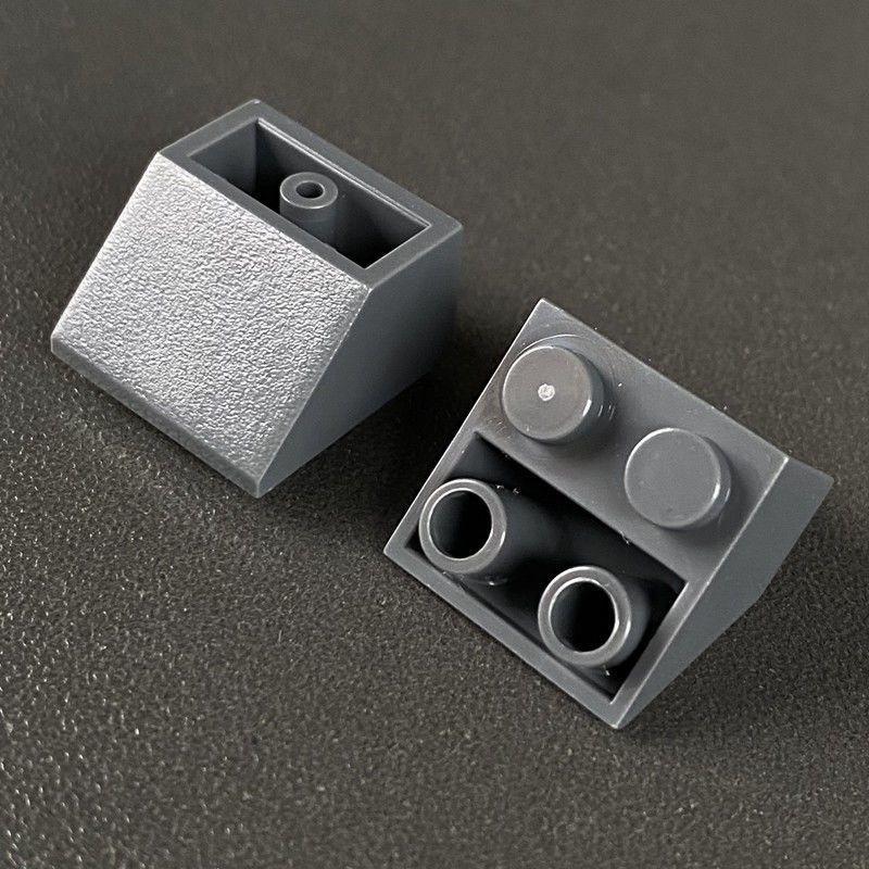20pcs DIY Technical Slope Inverted 45° 2x2 Slope Anti-bevel Bricks MOC Parts Building Blocks Toys for Children  Compatible 3660