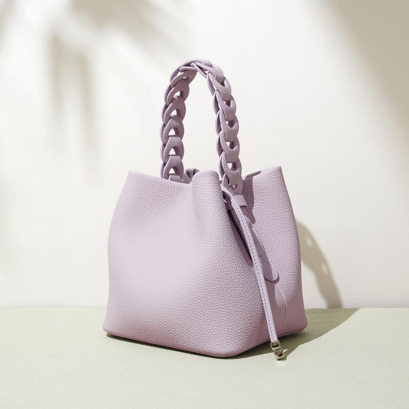 2026 New European Hand Bucket Bag Commuting Elegant High-end Leather Fashionable Cross-body Women 19x15x17cm