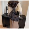 Fashion commuting large-capacity solid color tote bag women's spring and autumn new high-end textured shoulder messenger bag