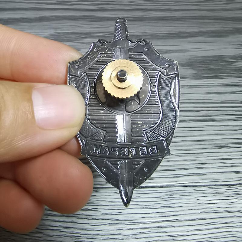 Russian cccp ussr Badge metal badge Souvenir collection
