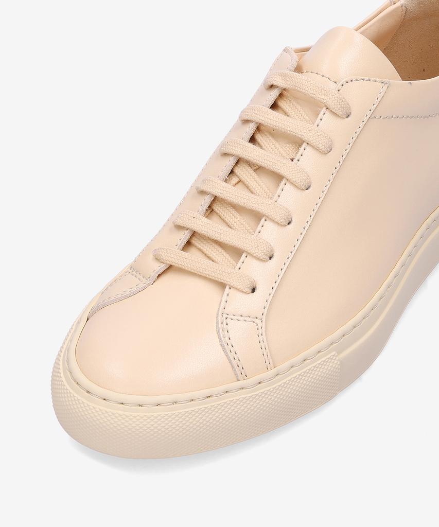 Common Projects Original Achilles Low Sneakers - Apricot / 37011996