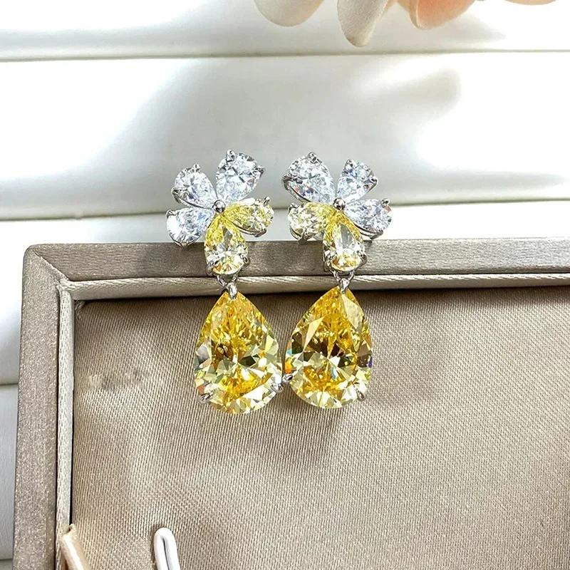 New Light Luxury, High Grade Fashion Women'S Flower Earrings Personalized Droplet Shape Dual Color Pendant