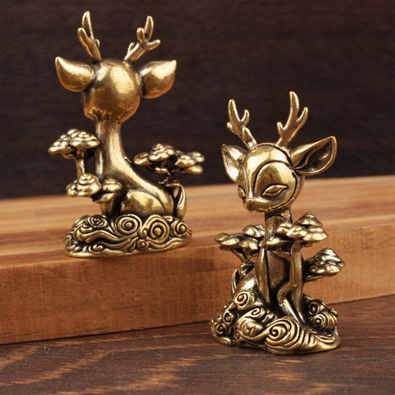 Brass Deer Ornament Hand Polished Tea Pet Statue Cute Animal Decor for Living Room Desk Home Decor