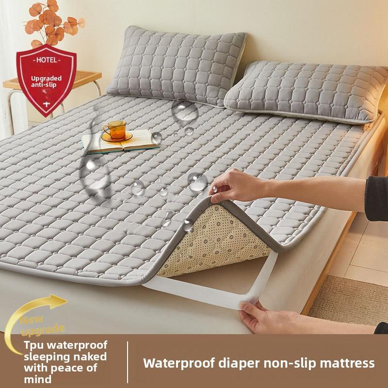 Waterproof Urine Barrier Quilted Mattress Pad for Home Bedroom Dormitory Soft Cushion Bed Protector Non-Slip Mat