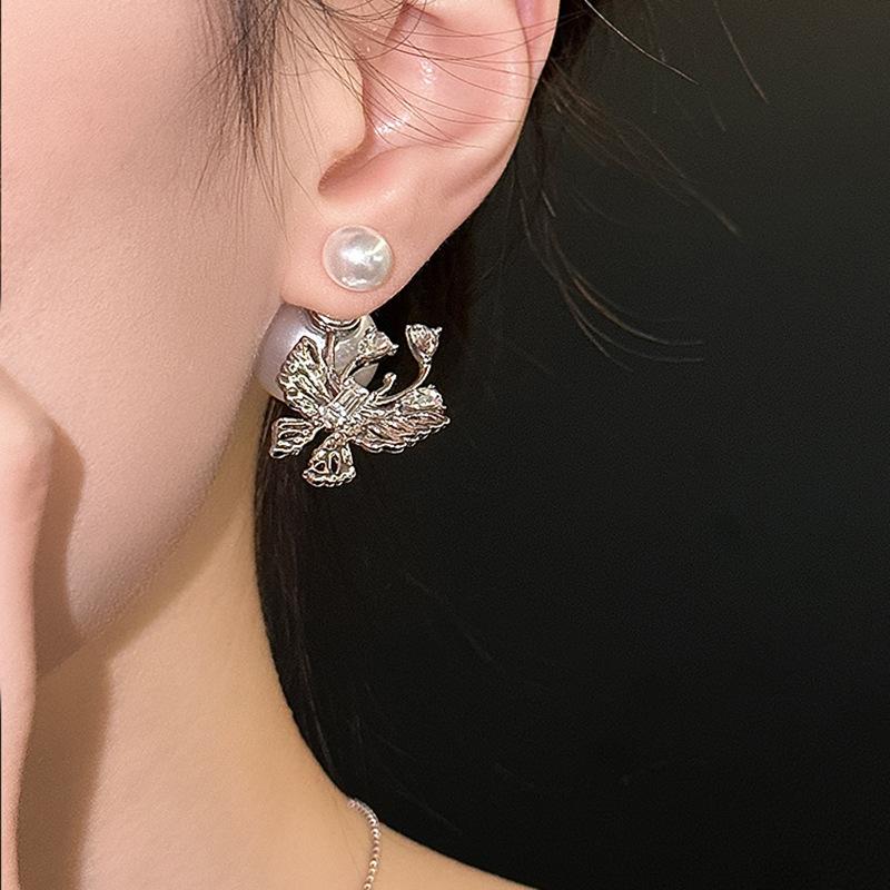 Zircon Butterfly Pearl Earrings Women's Exquisite Fashion Design Earrings High-end Personality Temperament Earrings