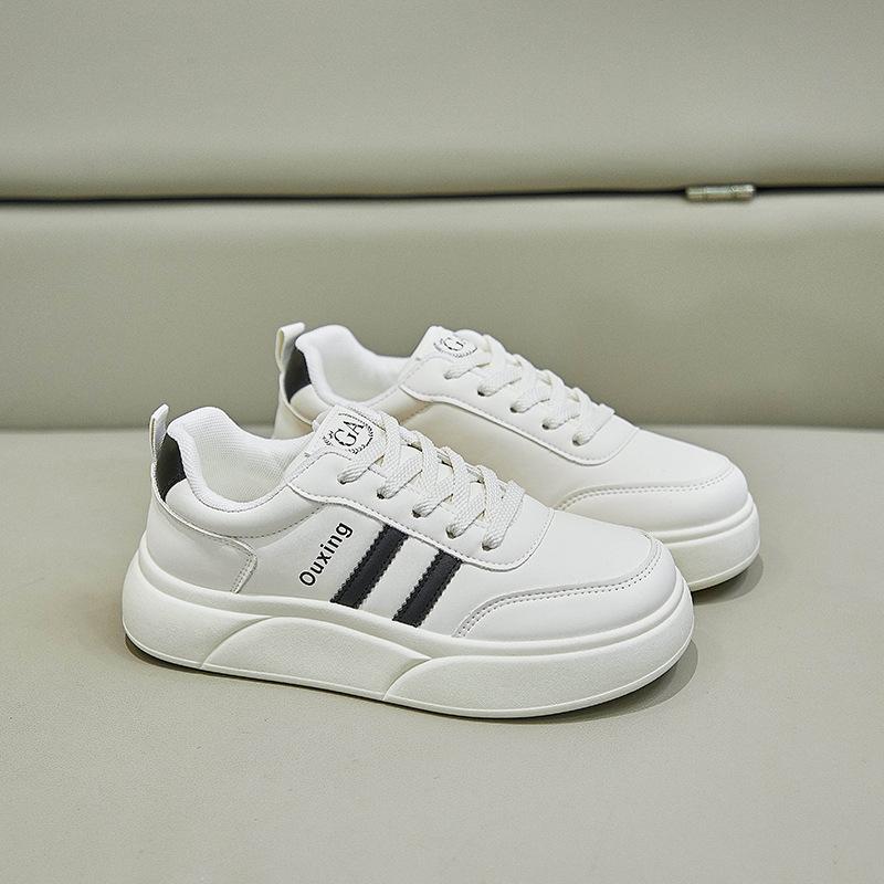 

Обувь для скейтбординга для женщин, повседневные кроссовки на плоской подошве, уличные противоскользящие кроссовки из искусственной кожи на шнуровке, спортивная прогулочная обувь для женщин, теннисные кроссовки 40 бежевый