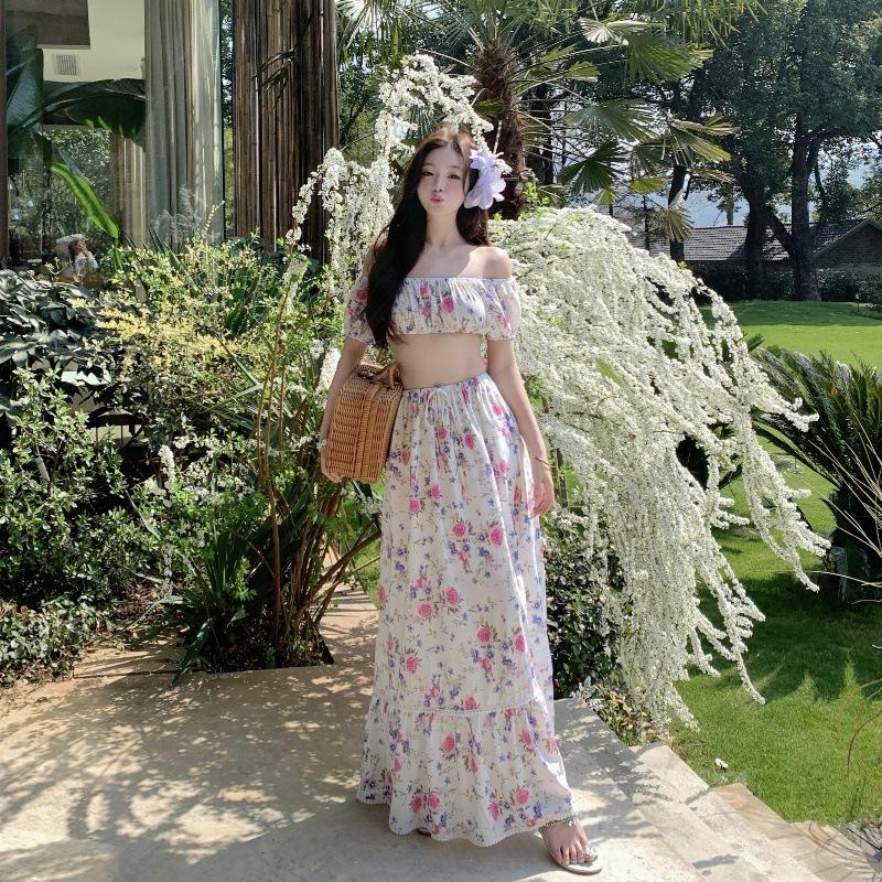 French one-word collar floral tube top spring and summer seaside vacation style skirt suit women