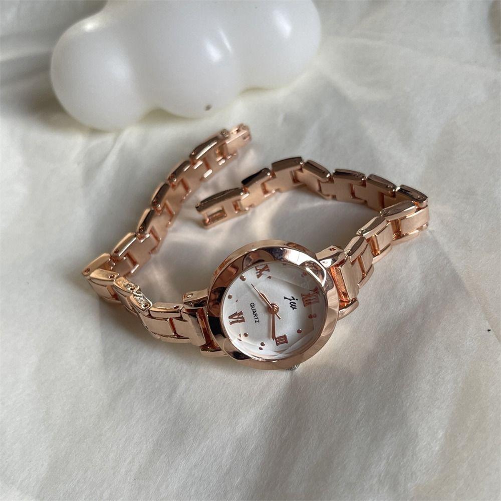 Exquisite Golden Wrist Watch Light Luxury Quartz Wristwatch Classic Women Watch Accessories