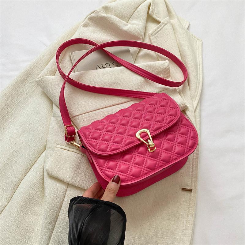 

Stylish Vintage Saddle Bag For Women In Black White Khaki And Rose Pink Perfect For Casual Outfits троянди рожеві кольору