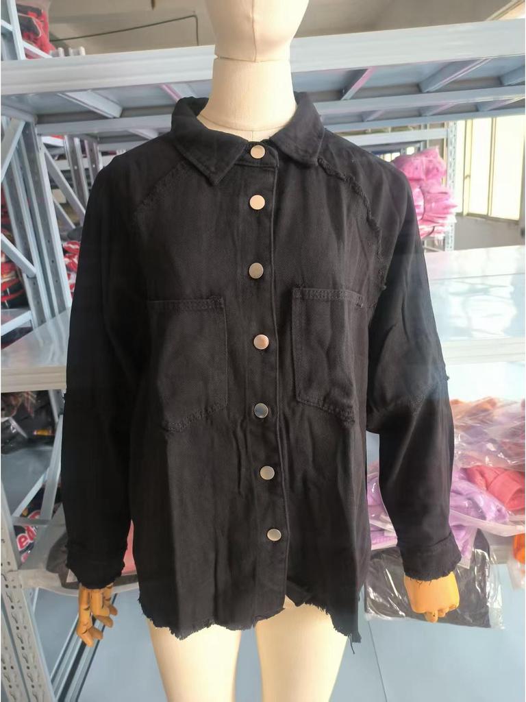 2025 Autumn Women's Long-Sleeve Washed Denim Jacket with Raw Edges
