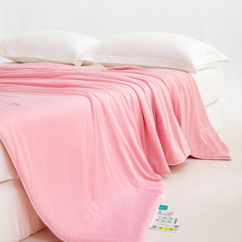 Cool Silk Summer Quilt: Breathable A-Class Thin Quilt for All Ages