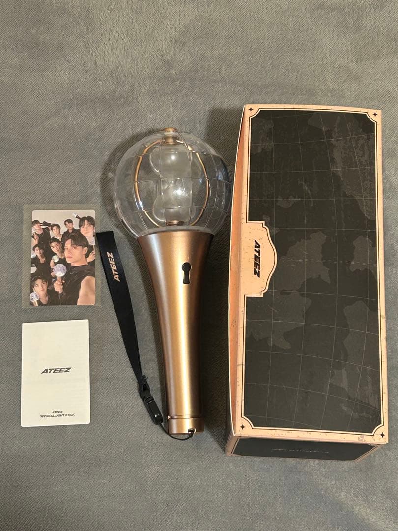 

[USED] ATEEZ Official Lightstick 2 Lightini