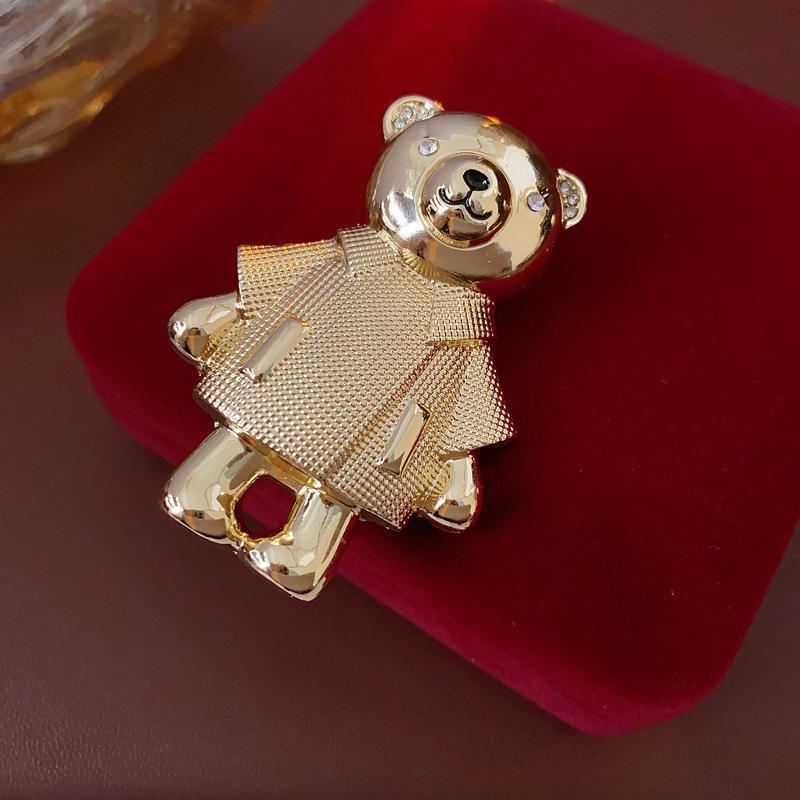 Korean Style Diamond Bear Brooch - Luxurious, Exquisite, Versatile Accessory for Women