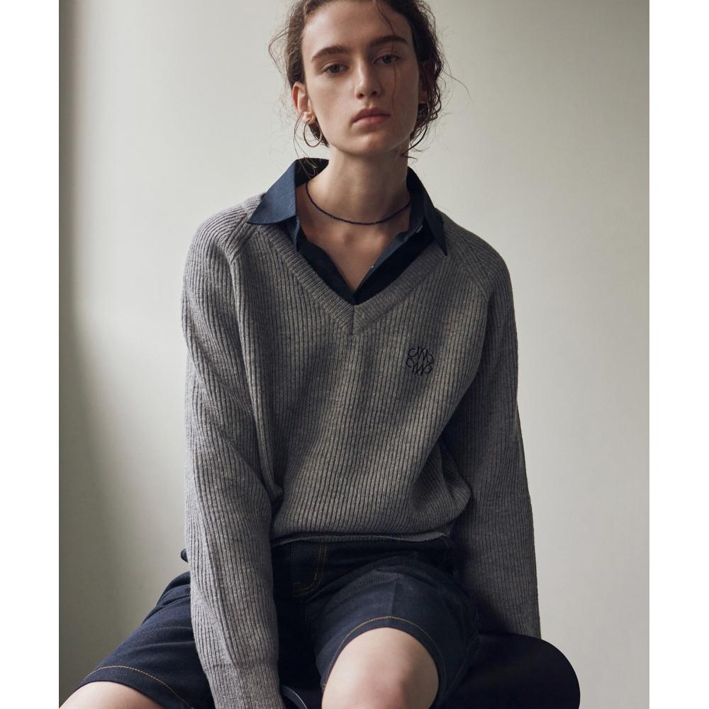 

НИКНИКОЛЬ НИКОЛЬ ШЕРСТЬ V-NECK ТРИКОТАЖ