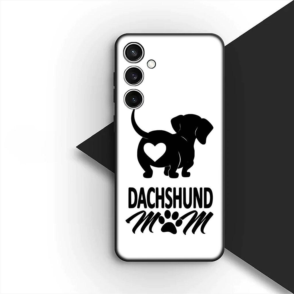 Phone Cover for Motorola Moto G86 G57 E14 E15 G14 G34 G35 G84 G24 A54 G15 Power E22 Casing Soft Case Wallpaper Dachshund Dog