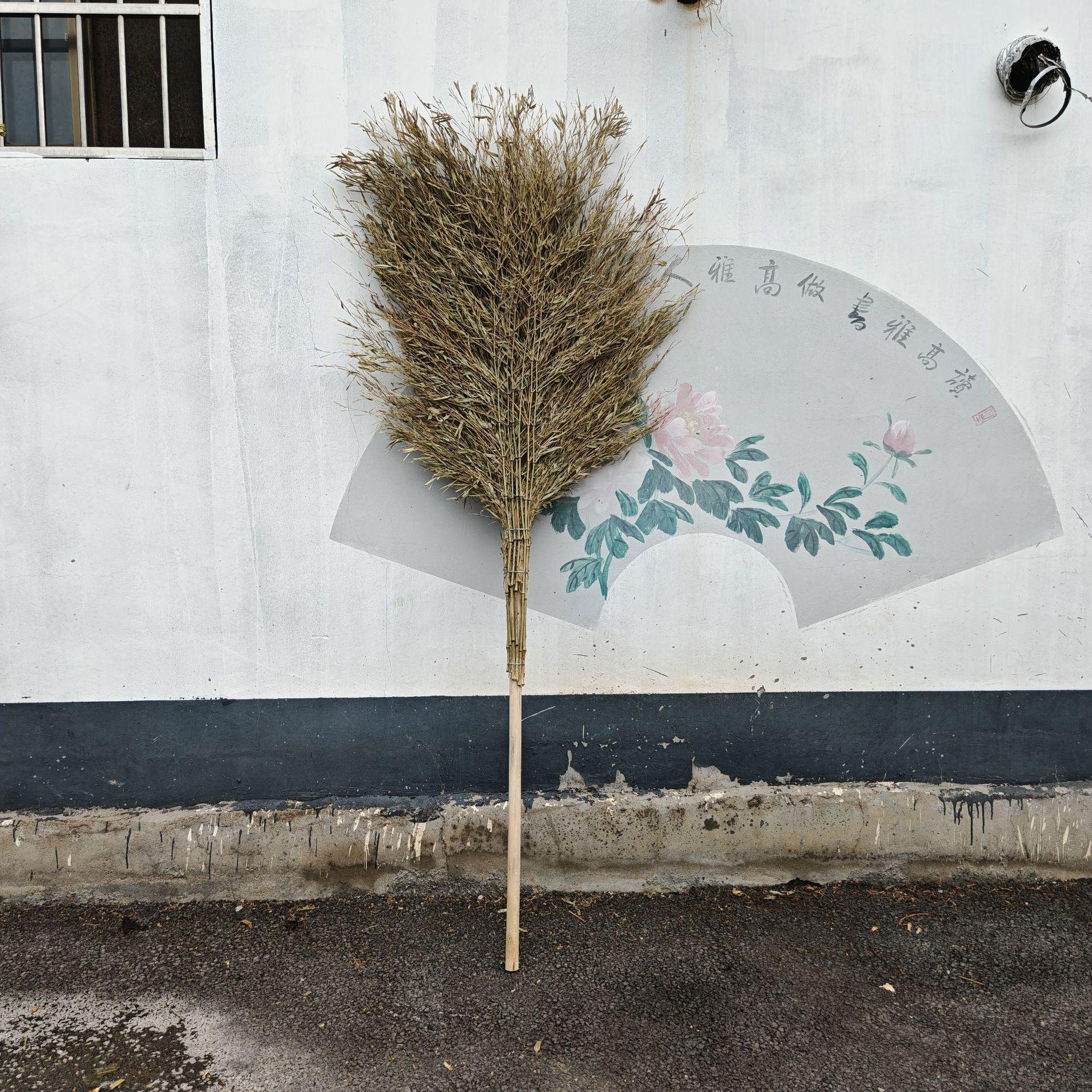 Traditional Large Bamboo & Wood Handle Broom for Outdoor Sweeping and Road Cleaning 1.5 kg
