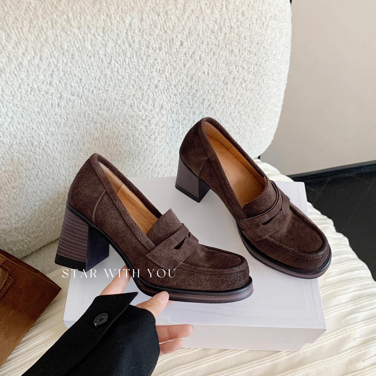 

Коровья кожа~ Увеличение роста 7 см ретро кожа толстый каблук лоферы женские круглый носок высокий каблук туфли-лодочки педаль для ленивых маленькие кожаные туфли 39