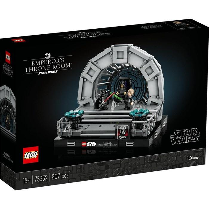 LEGO Star Wars Emperor's Throne Room Diorama 75352, Multicolor
