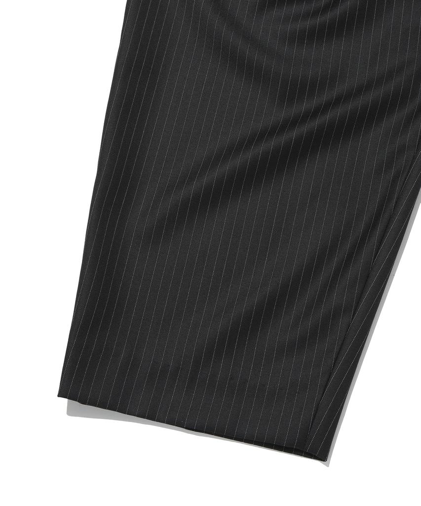 Seuweideu Two Tuck Stripe Slacks [Black]