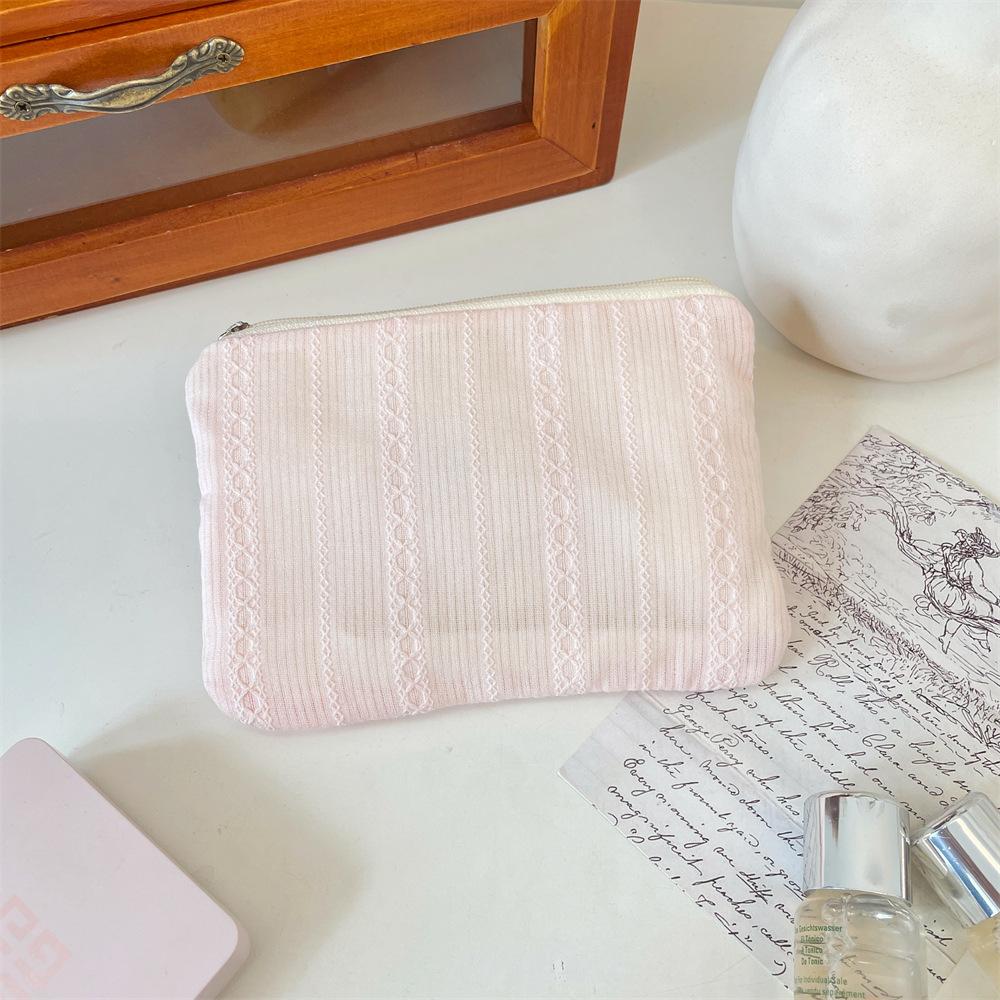 2025 Summer New Vertical Lace Stripe Makeup Bag Large Capacity Cosmetic Pouch Travel Coin Purse