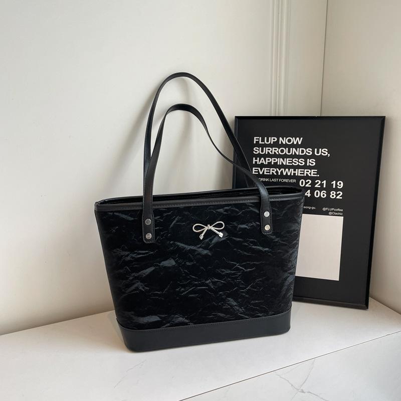 

Повседневная сумка-тоут большой вместимости, женская простая и модная сумка через плечо, портативная сумка подмышкой. чёрный