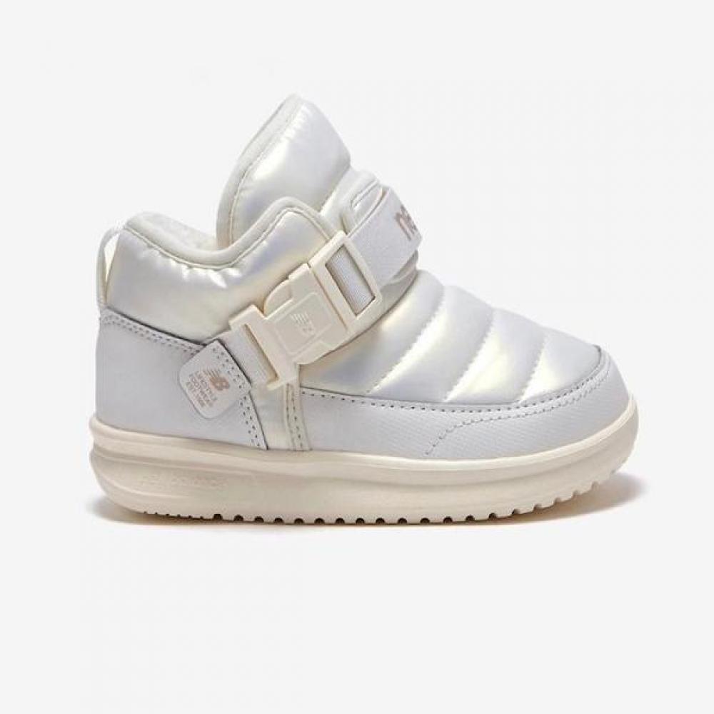 New Balance Kids Unisex Glossy Boots B1 Nkpmff477i NKPMFF477I 39  230