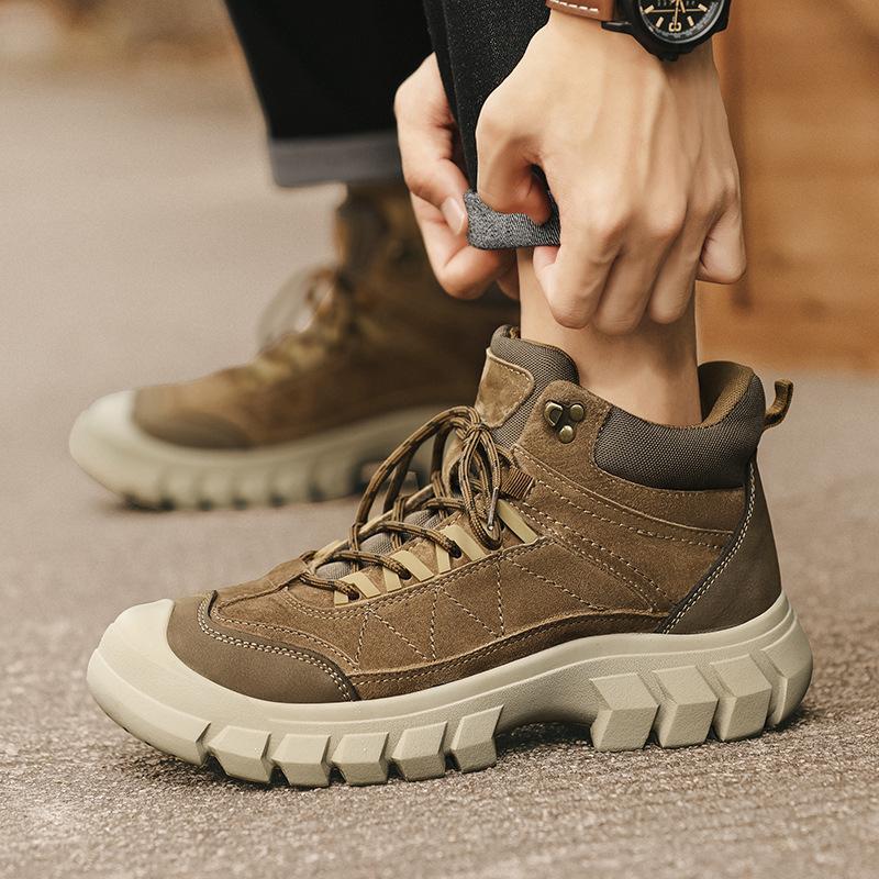 2026 new outdoor hiking shoes men s high top height shoes keep warm British trend casual men s shoes snow boots 38