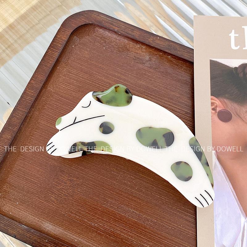

Unique Handmade Dog Design Hair Claw Clip Acetate Hairpin For Trendy Women GreenSpot Dog