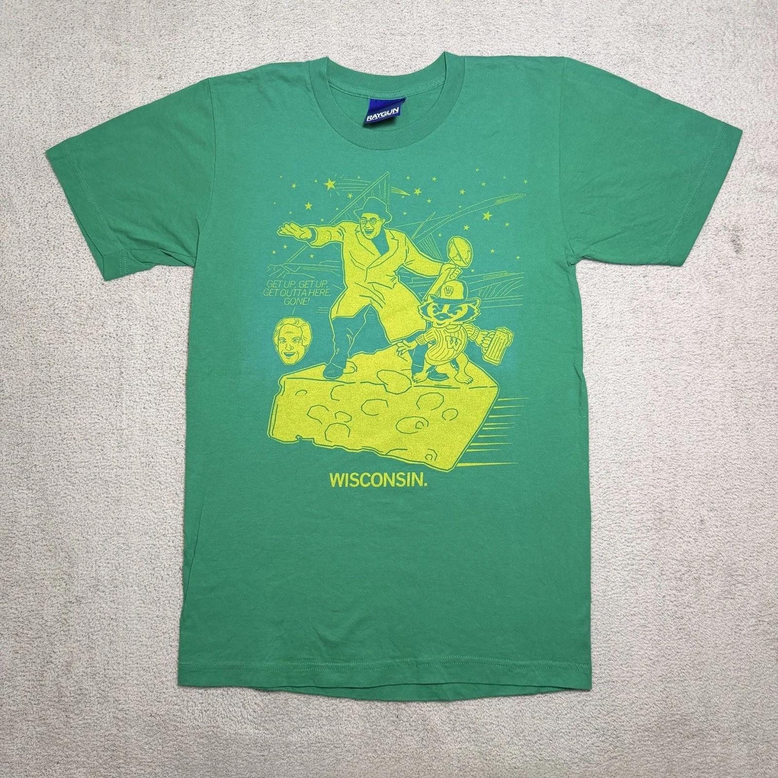 Raygun Wisconsin T-Shirt Adult Small Green Graphic Bob Uecker Bucky Badger USA S