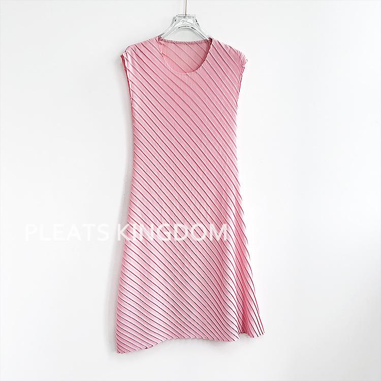 

Высококачественное плиссированное платье-богиня: Элегантный крой, модный фасон средней длины для женщин One Size розовый