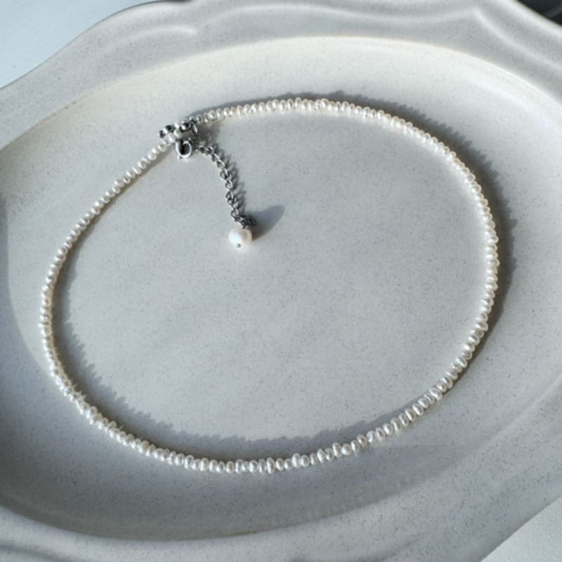 

NUOY oval freshwater pearl necklace NONE