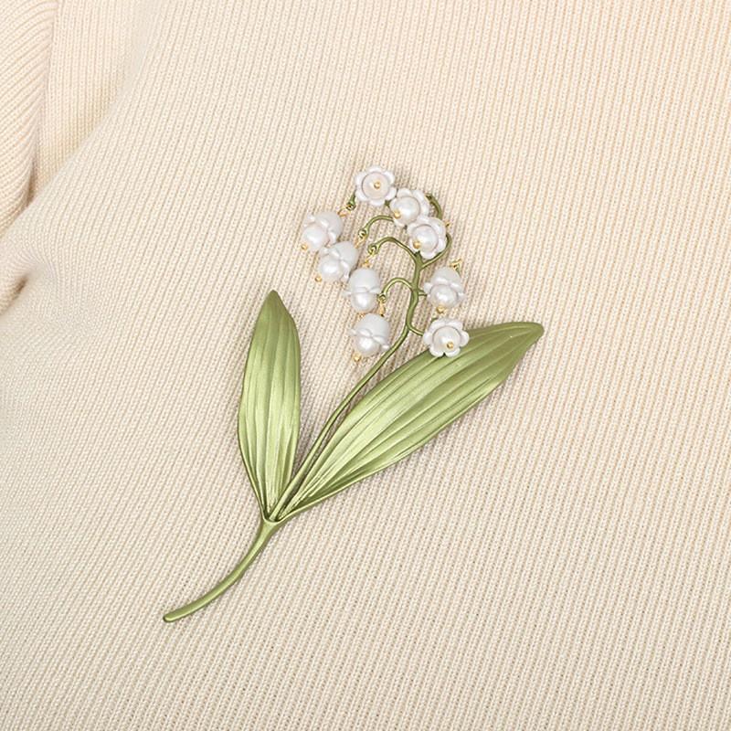 

Elegant Of The Valley Brooch For Women, Valley With Green Leaves, Plant Jewelry Accessory One Size