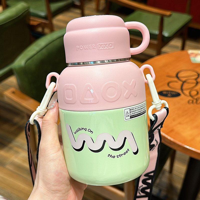 

Large Capacity Thermos Cup for Girls with Lid and Filter, Portable Tea Cup for Children and Students, Suitable for School Use, Large Insulated Bottle Pink 650ml