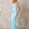 Summer new satin slanted shoulder slim and thin dress, sexy temperament single shoulder pleated long dress dress