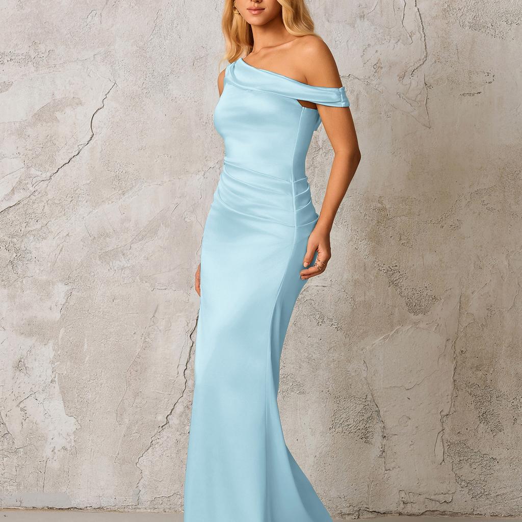 Summer new satin slanted shoulder slim and thin dress, sexy temperament single shoulder pleated long dress dress