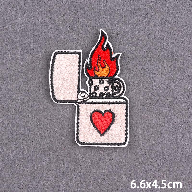 Red Fusible Patches Hiphop Iron On Thermoadhesive Patches For Clothes Cross Skull Embroidery Patches For Jacket Logo Applique
