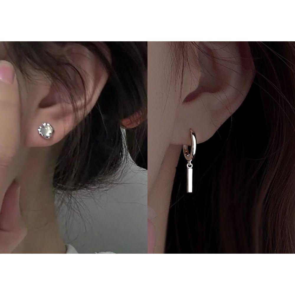 Cercei Nișă Stil Aloof: Argint Sterling 925 cu Eleganță de Basm, Design Minimalist în Stil Național.