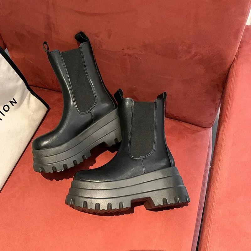 2025 Fashion New Boots Women's Shoes Fashionable and Versatile Thin Round Head Cigarette Boots Platform Shoes Outdoor Versatile