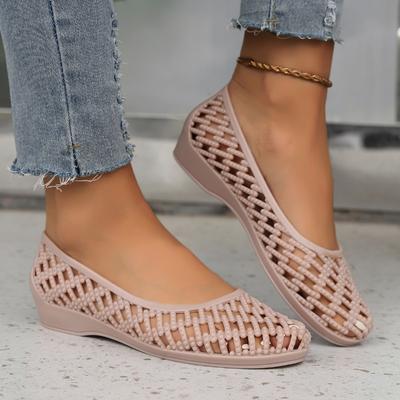 Womens Flat Shoes Fashion Summer Hollow Non-slip Low-heeled Mother's Shoes Female 2024 New Outdoor PVC Simple Closed-toe Sandals