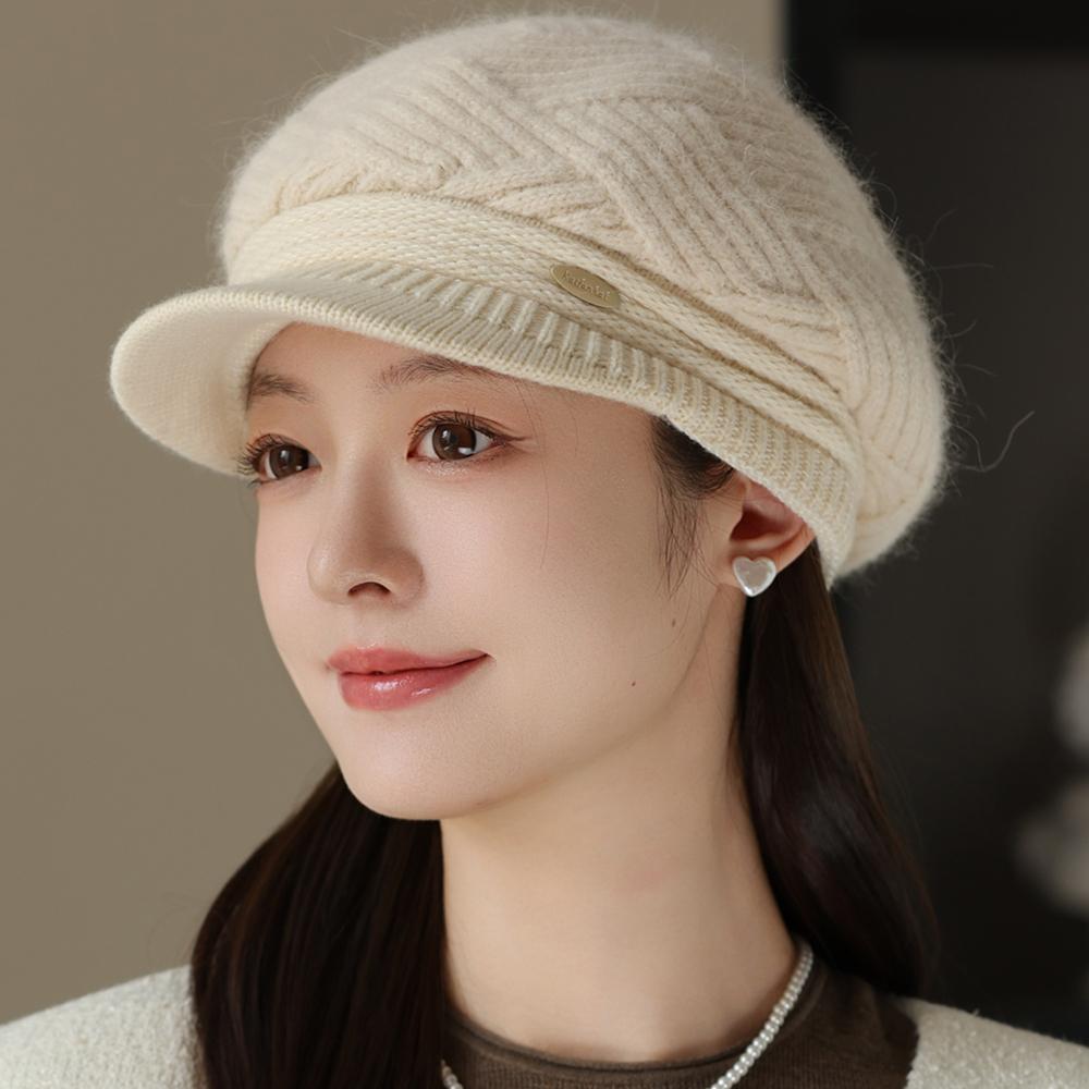 

Женская зимняя шапка нового стиля, простой дизайн, шапка с плюшевой меховой подкладкой для женщин, повседневная шапка из смеси кроличьего меха, уличная вязаная шапка 56cm-60cm бежевый