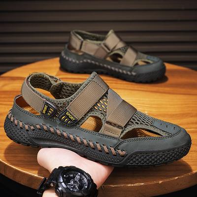 El dikişli erkek plaj daireleri Yeni moda erkek sandalet yaz açık hava eğlence içi boş ayakkabı Nefes alabilen yumuşak örgü ayakkabı