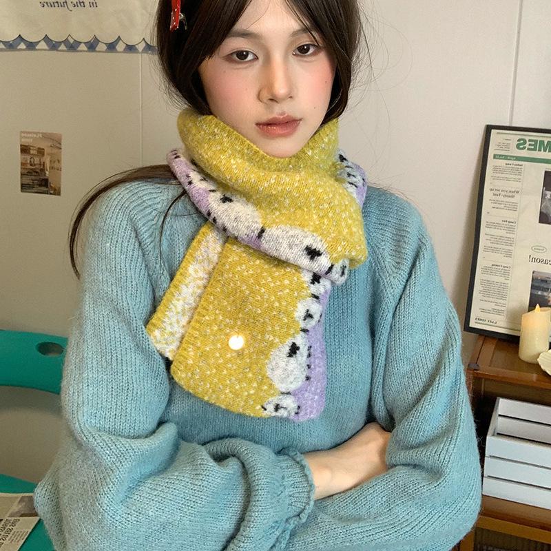 Luochi Sweet Sheep Knit Scarf: Cozy Jacquard Neck Gaiter for Autumn/Winter, Perfect for Students and Couples