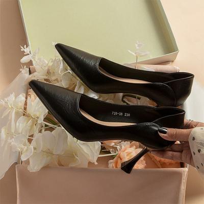 Tacones altos para mujer nuevos de cuero suave que no cansan los pies zapatos profesionales de trabajo de punta etiqueta de entrevista zapatos individuales primavera y otoño