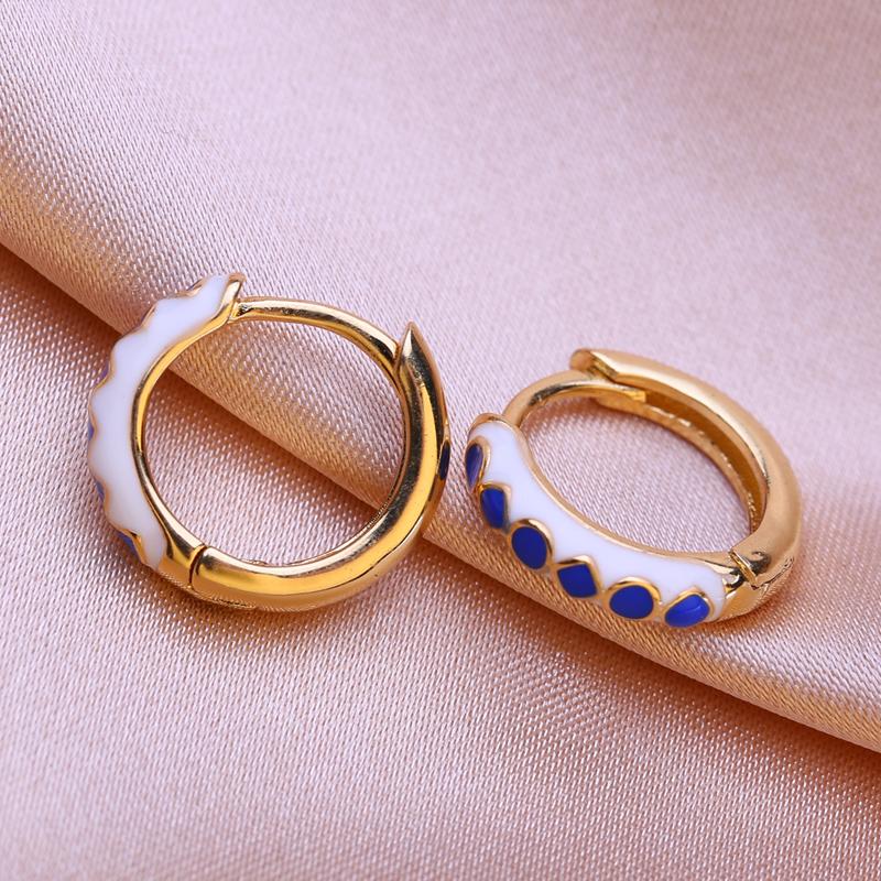 KNIKOO Pendientes de Clip Redondos Pequeños Para Mujer Pendientes de Aro de Moda Joyería Para Boda Fiesta Regalos Pendientes de Circonita Cúbica CZ