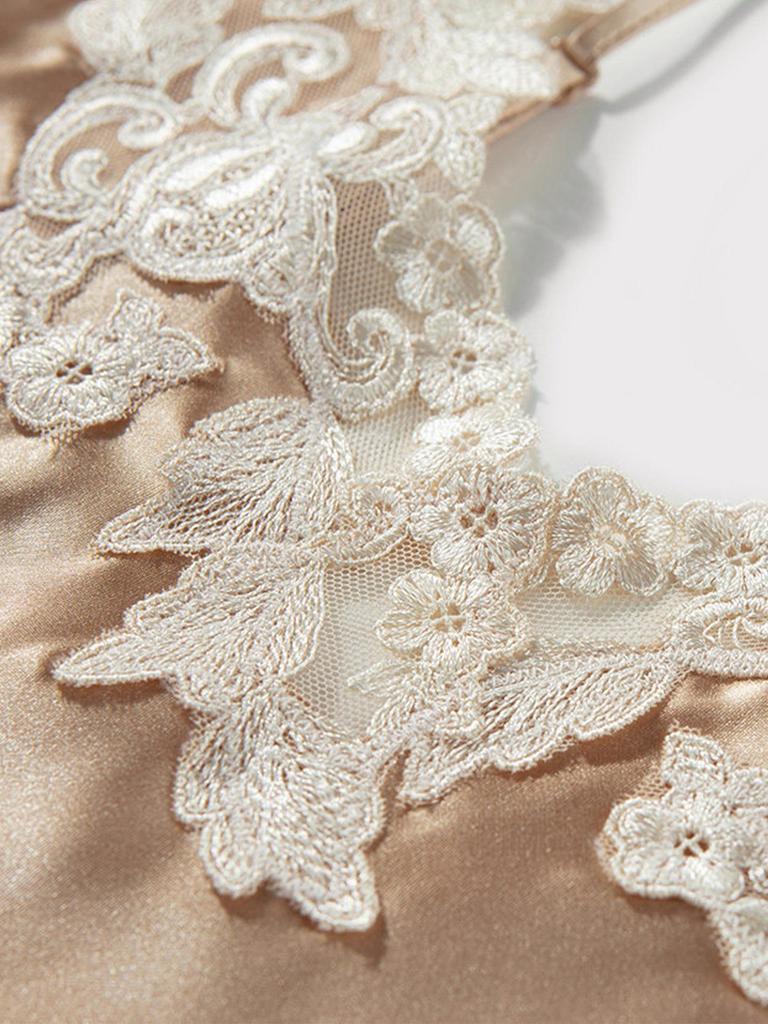 High-Definition Lace-Edge Acetate Dress for Seaside Vacations, Weddings, and Parties