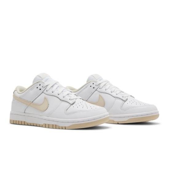 

Nike Wmns Dunk Low White Pearl Women s DD1503-110 EU 38 білий/перлина білого кольору