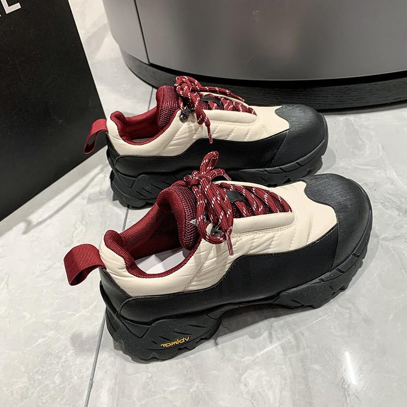 Fashionable and Minimalist Sports Hiking Shoes Casual Lace Up Retro and Versatile Sports Single Shoes